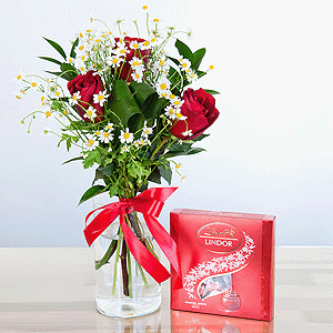 Gift set "Delicate bouquet and a box of chocolates" with delivery Asbest