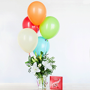Gift set "Lilies, sweets and balloons" with delivery Yekaterinburg