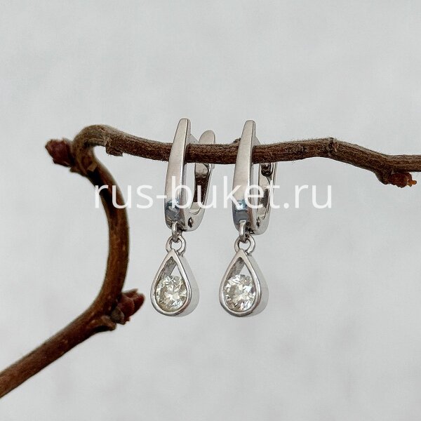 Серьги-капли с бриллиантами