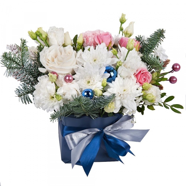 White rose 50 cm - 3, Baltica White Spray Chrysanthemum - 1, lisianthus - 2, Bright pink spray rose mix, 50 cm - 2, Pink carnation - 2, Spruce branches (1pc.), Oasis, Christmas decor (set), Wrapping Paper