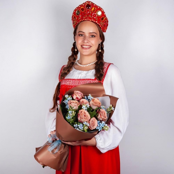 Роза Эквадор розовая 50 см  - 9, Оксипеталум, Современная упаковка
