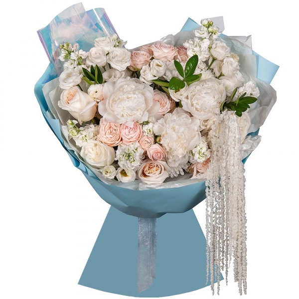 Peony white - 3, Peony style roses - 3, White rose 50 cm Ecuador - 5, White Matthiola - 11, Peony sprayrose - 3, Baltica White Spray Chrysanthemum - 4, lisianthus - 3, Pittosporum, Decorative element small, Wrapping Paper, Amaranth stabilized