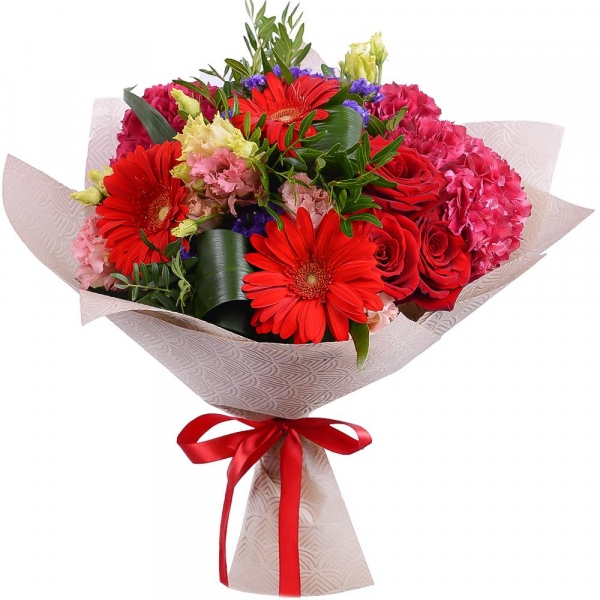 Pink Hydrangea - 2, lisianthus - 4, Gerbera red - 3, Red rose 50 cm - 3, Aspidistra (1 pc.), Blue Statice, Pistachio, Felt, Ribbon