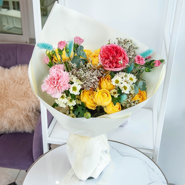 Pink spray carnation - 2, Pink carnation - 1, Rose Pink 50 cm Ecuador (Chelo, Hermosa, Novia, Titanik, Engagement, Pink Mondiale) - 1, Spray rose: yellow, orange 50 cm - 3, Santini White Spray Chrysanthemum - 2, Ozotamnus, Limonium (1 pc.), Dried flowers in assortment, Wrapping Paper