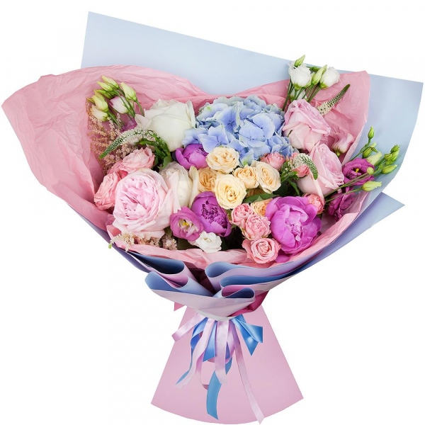 Blue/purple hydrangea - 1, Peony rose pink 'OHara' - 4, Peony pink - 5, Spray rose: white, cream, light pink 50 cm - 4, lisianthus - 3, Pink Lisianthus (Eustoma) - 2, Peony style roses - 3, Veronica spray, Wrapping Paper