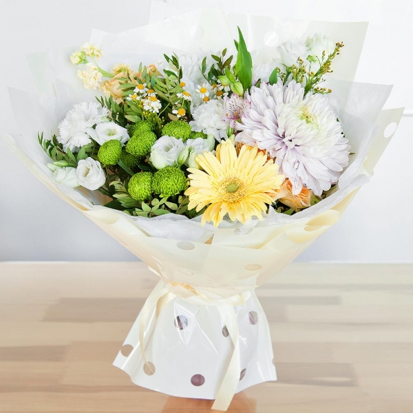 Chamomile - 1, Baltica White Spray Chrysanthemum - 1, Athos pom Feeling Green - 1, Alstromeria white, soft pink - 1, lisianthus - 2, Spray rose: white, cream, light pink 50 cm - 2, White Matthiola - 1, Carnation white, cream - 2, Magnum Purple Chrysanthemum - 1, Gerbera yellow - 1, Solidago (1 pc.), Pistachio, Wrapping Paper