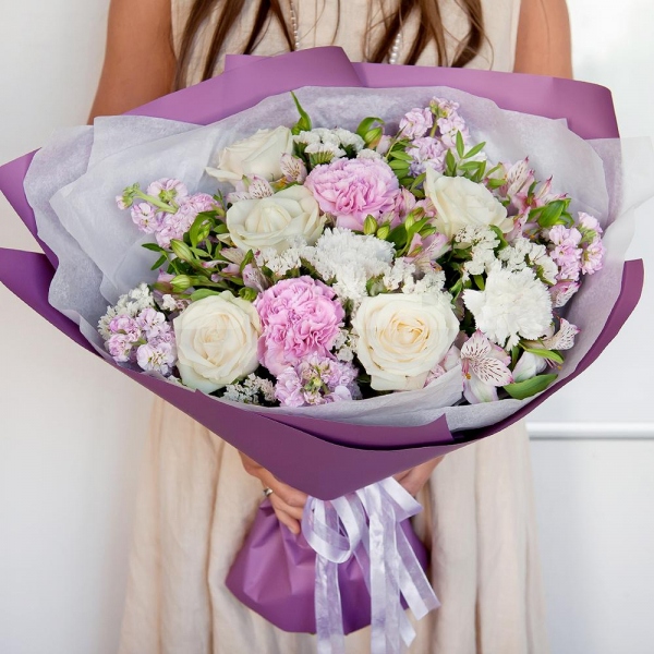 Alstromeria white, soft pink - 6, White rose 50 cm - 7, Carnation white, cream - 4, Pink Matthiola - 7, Pink carnation - 3, Pistachio, Wrapping Paper, White statice