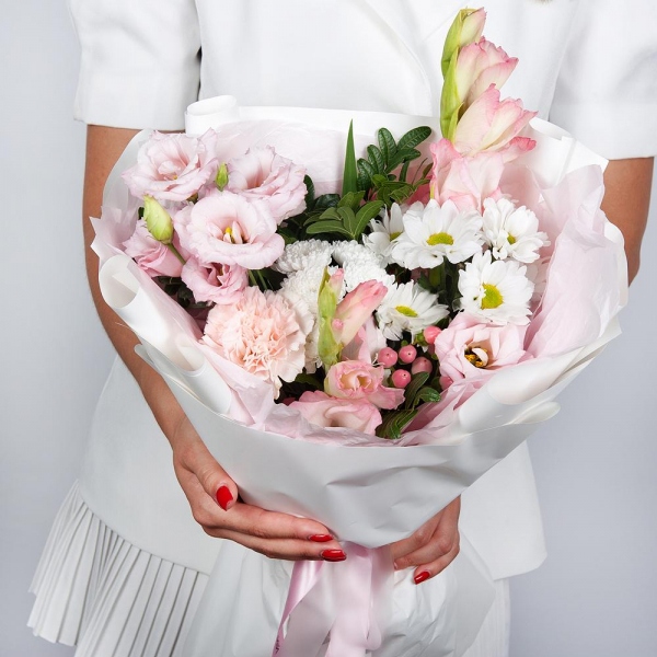 Pink Gladiolus - 2, Pink Lisianthus (Eustoma) - 1, Baltica White Spray Chrysanthemum - 1, Pink carnation - 2, Bacardi White Spray Chrysanthemum - 1, Hypericum, Pistachio, Wrapping Paper